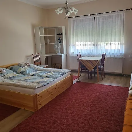 Farkas Piroska Vendeghaz